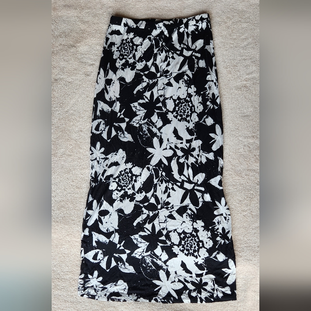 Cupio Maxi Skirt